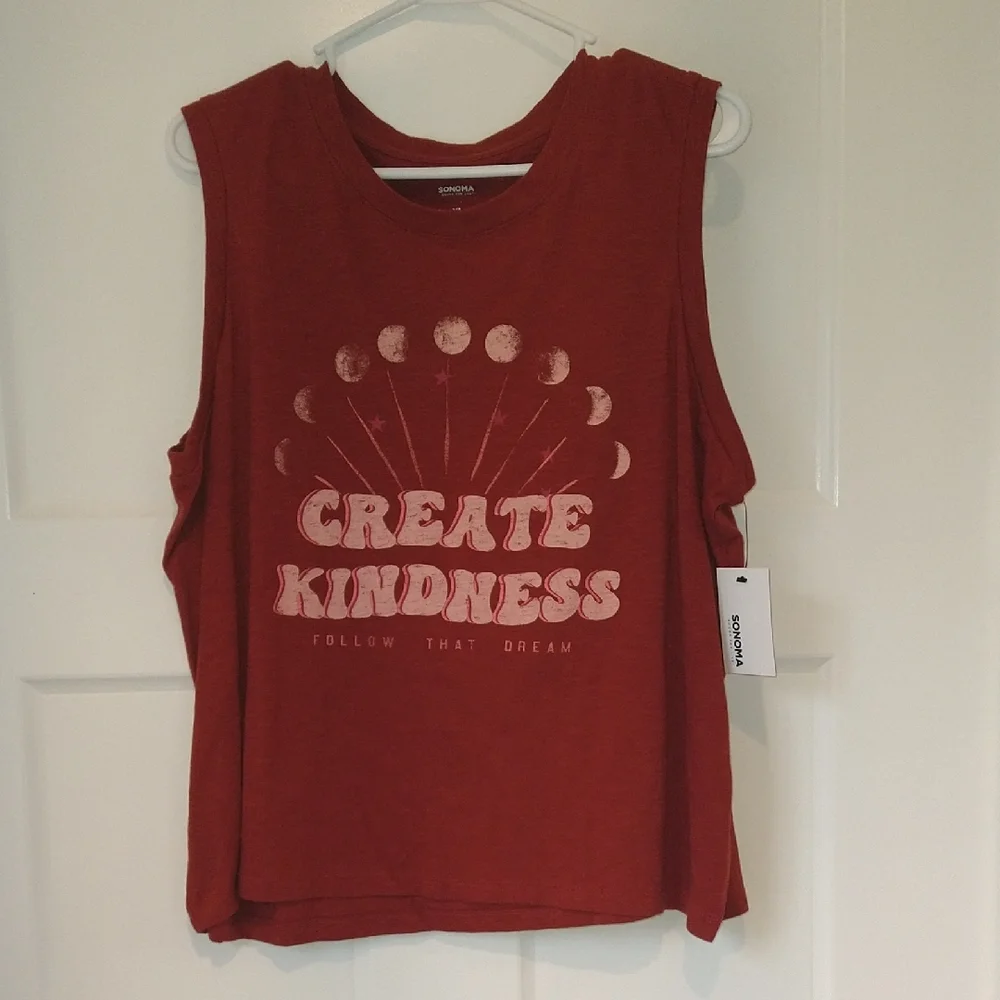 Graphic Crop Muscle Tee - Picture 1 of 3